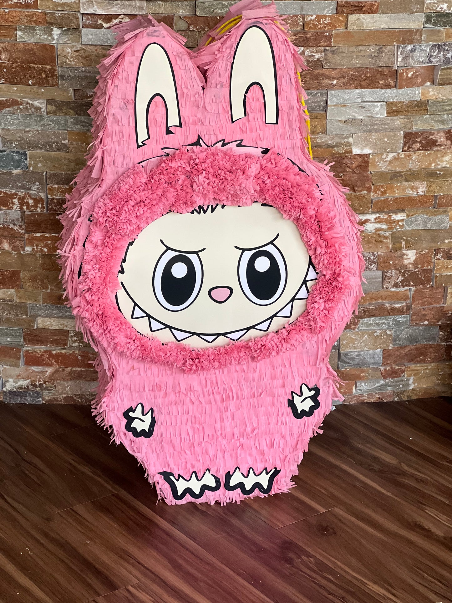 Labubu piñata